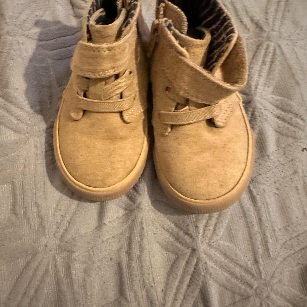 Cat & Jack Tan Kids Sneakers
